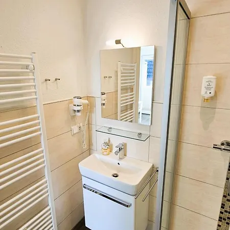 Dorfkrug Szálloda 3*